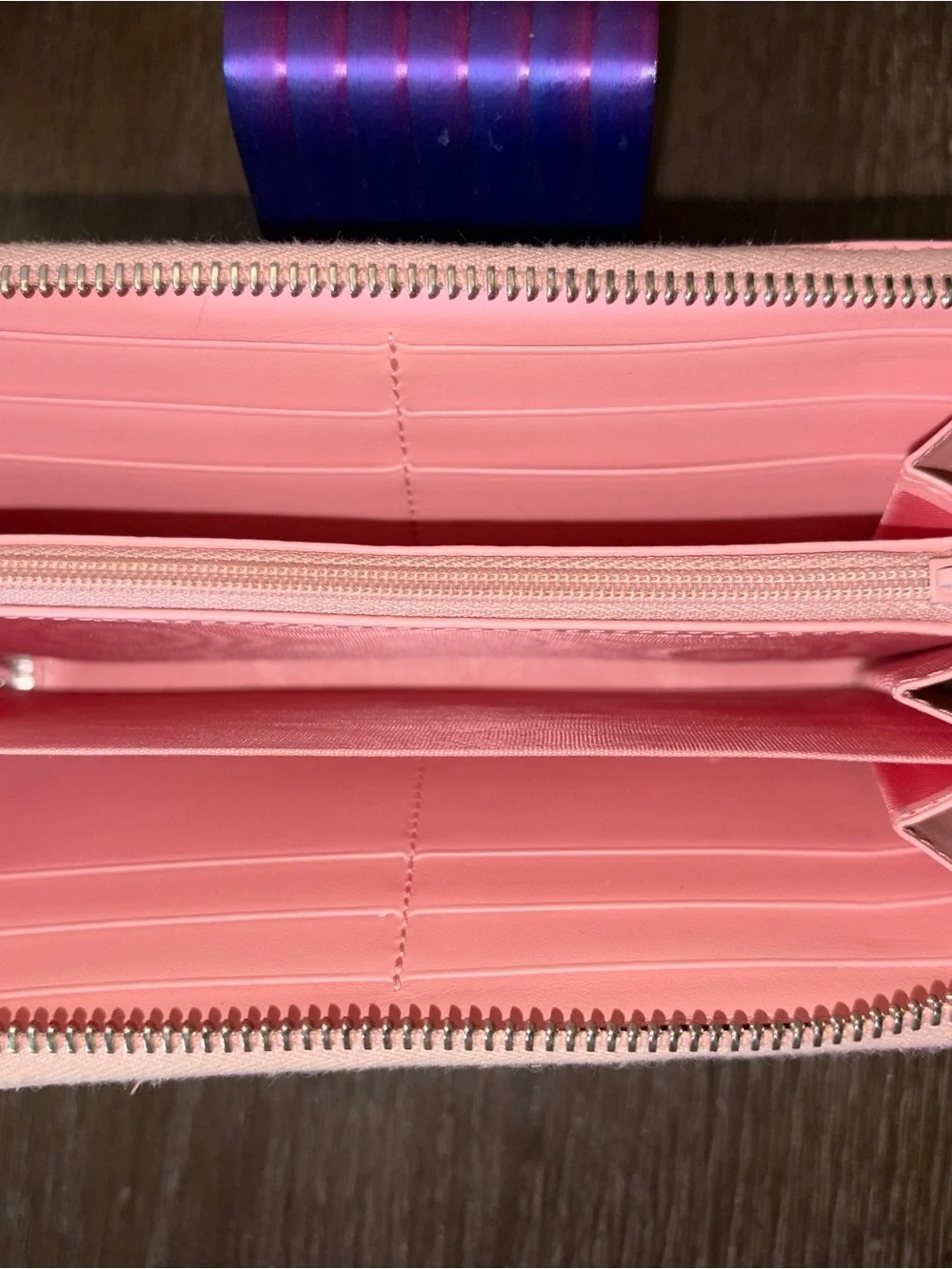 Gucci GG Marmont Zip Around Wallet Pink Leather With Silver Accent Authentic - Picture 9 of 9